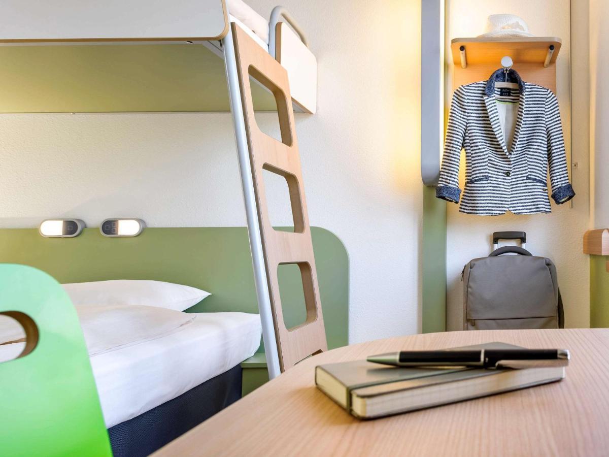 Ibis Budget Stains - Saint Denis - Universite ภายนอก รูปภาพ